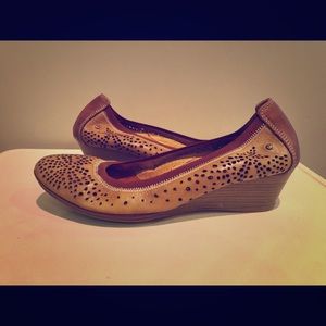 PIKOLINOS Leather Wedge Heel Pumps